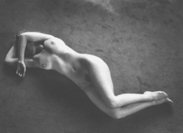 Female Nude by Lida Moser